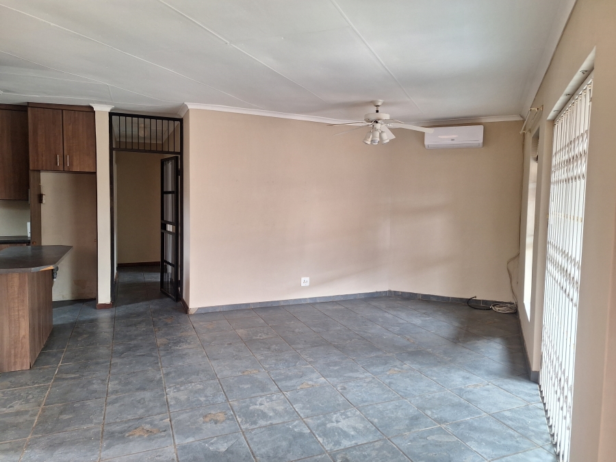 3 Bedroom Property for Sale in Strelitzia Park Eastern Cape
